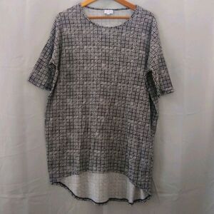 Lularoe Small Irma Tunic 